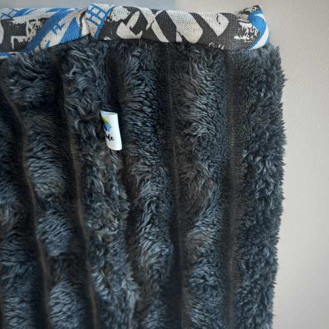 Snood , tour de cou Enfant Graffiti gris, bleu  et noir 